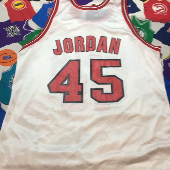 Vintage Champion Chicago Bulls Michael Jordan 45 Jersey - Picture 2 of 3